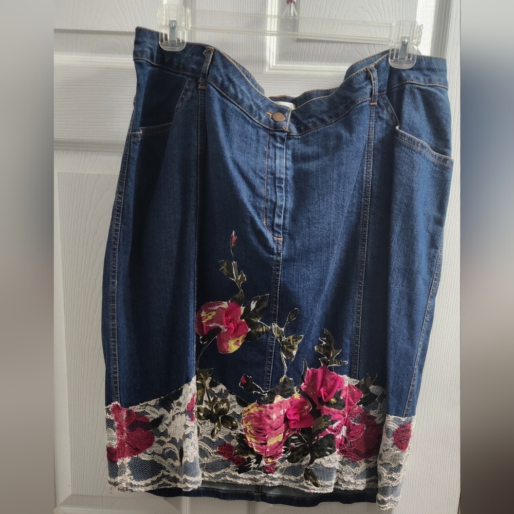 Blue Denim Knee-Length Pencil Skirt Casual